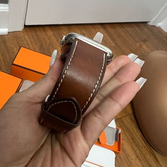 apple watch hermes series 7 with fauve barenia deploymemt buckle 45mm - Picture 6 of 16